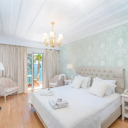 Orion Nydri (Lefkada)